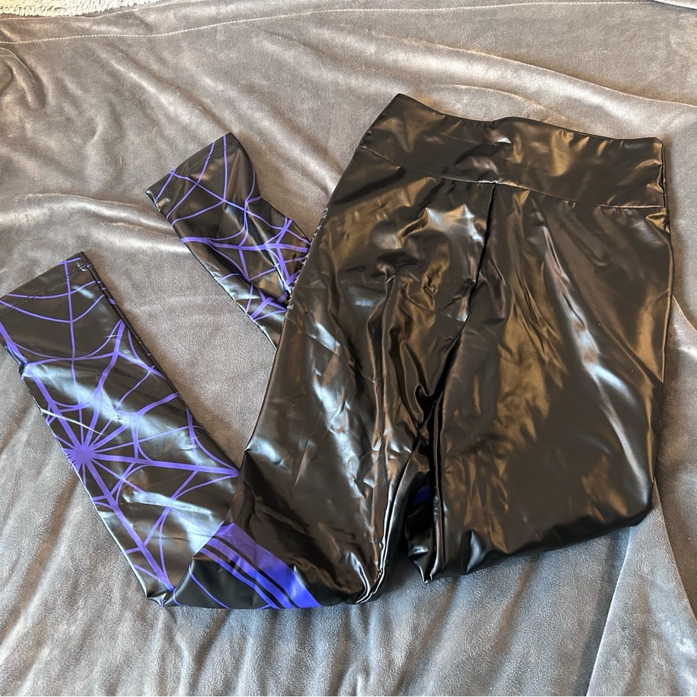 NWOT SOLD OUT Wednesday Addams x Killstar collab pleather leggings size XS